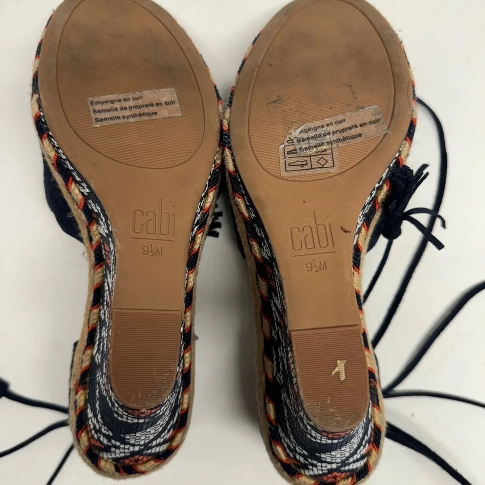 Cabi #6001 wedges espadrilles size 9.5